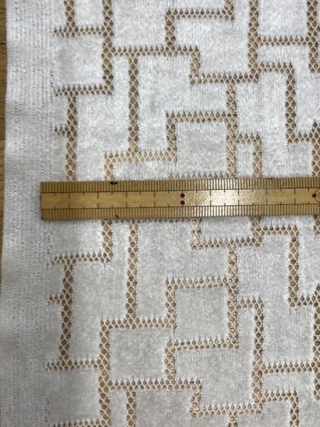 画像2: 生地:ポリ起毛スクエアフロッキーレース(オフ白) (2)