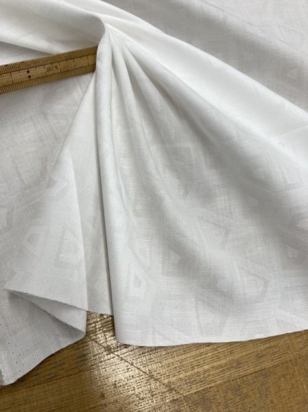 画像6: 生地:綿100%スクエア柄ジャガード(白/白) (6)