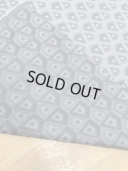 画像5: 生地：綿100％スクエア柄ジャガード（薄グレー／グレー） (5)