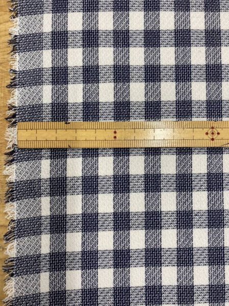 画像2: 生地:ポリ100%かすれギンガムチェック(紺/白) (2)
