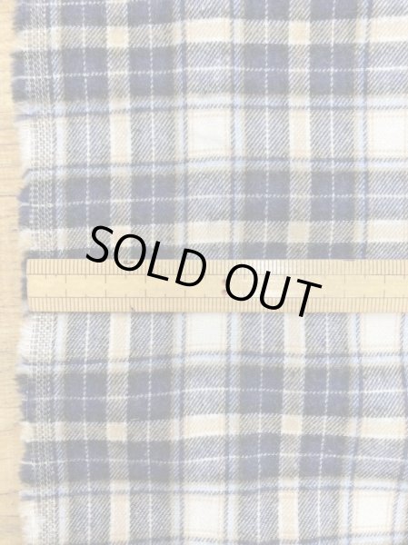 画像2: 生地:綿100%チェック織り・ネル起毛(紺) (2)