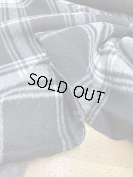 画像7: 生地:チェック無地ウール100%Wフェイス(黒/グレー) (7)