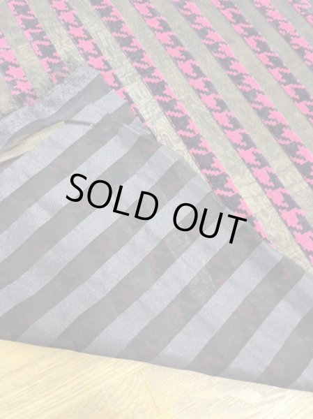 画像3: 生地:ダブル幅シフォン千鳥格子柄フロッキー加工(ピンク/黒) (3)