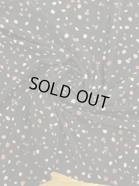 画像7: 生地:ポリエステル100%ツブツブプリント(黒/茶) (7)