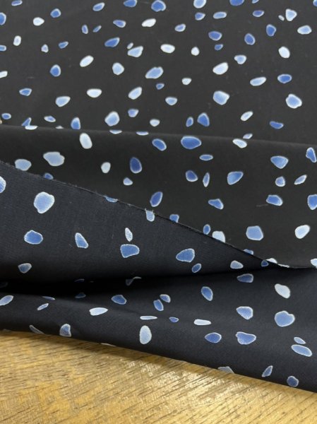 画像4: 生地:ポリエステル100%ツブツブプリント(紺/青) (4)