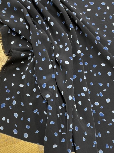 画像5: 生地:ポリエステル100%ツブツブプリント(紺/青) (5)