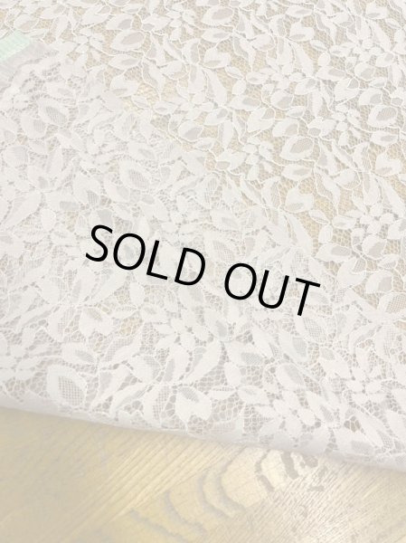 画像3: 生地：ポリ100％刺繍ケミカルレース生地（ピンク） (3)