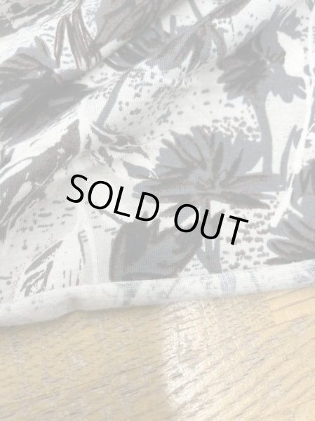 画像7: 生地:綿100%柄プリント天竺ニット(グレージュ/茶) (7)