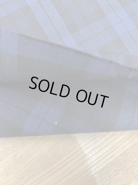 画像4: 生地:タータンチェック柄ポリエステルストレッチ(青/紺) (4)