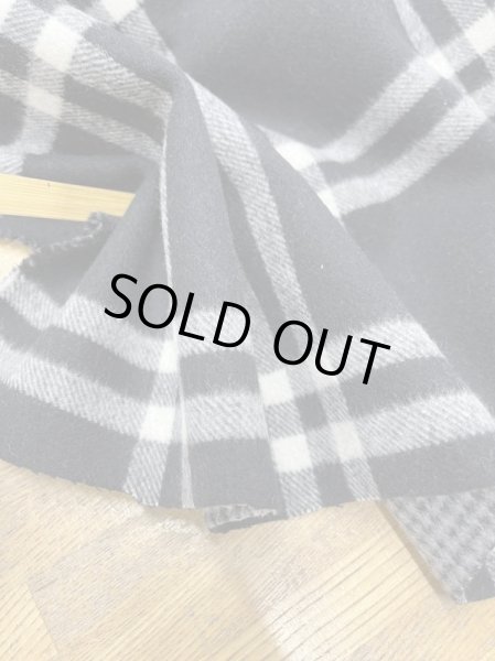 画像6: 生地:千鳥チェック柄リバーシブルウールソフトメルトン(黒白) (6)