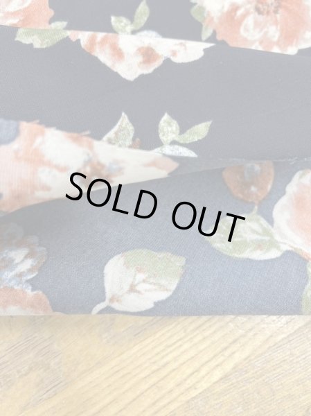 画像4: 生地:ポリエステル花柄プリント(紺/ピンク) (4)