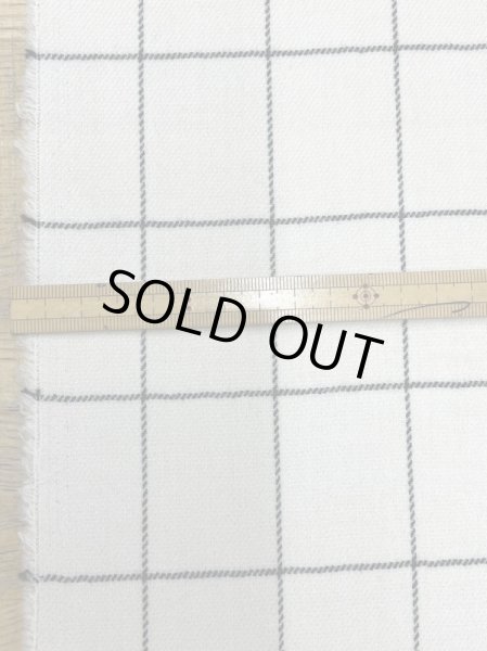 画像2: 生地:ウールナイロンポリウレタン 格子柄(白/黒) (2)
