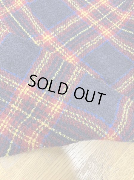 画像3: 生地:チェック柄ぽこぽこウールツイード(紺/赤/黄) (3)