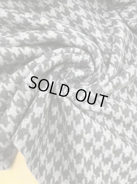 画像8: 生地:千鳥格子柄ウールシャギー(グレー/黒) (8)