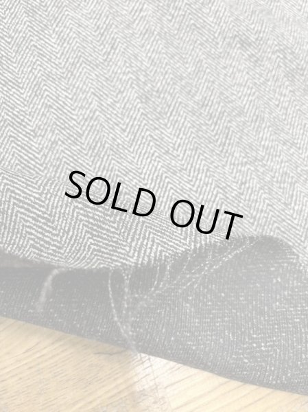 画像4: 生地:ポリエステル100%ヘリンボーン柄プリント(グレー/黒) (4)