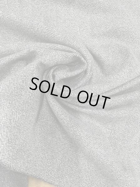 画像6: 生地:ポリエステル100%ヘリンボーン柄プリント(グレー/黒) (6)