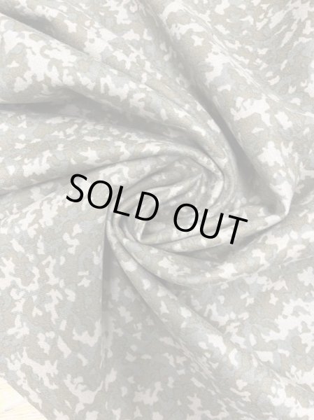 画像6: 生地:ウール100%迷彩柄プリント(ベージュ/緑) (6)