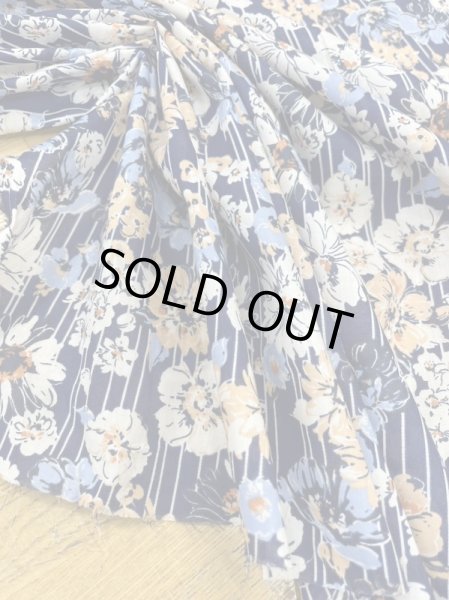 画像5: 生地:綿100%ローン花柄ストライププリント(青オレンジ) (5)