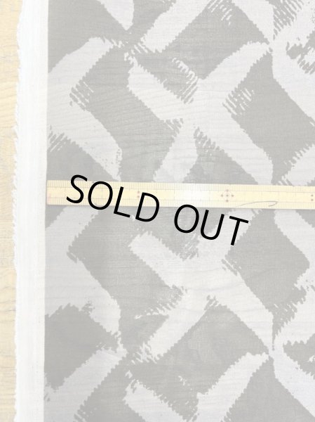 画像2: 生地:ペケペケプリントシフォン(グレー/黒) (2)