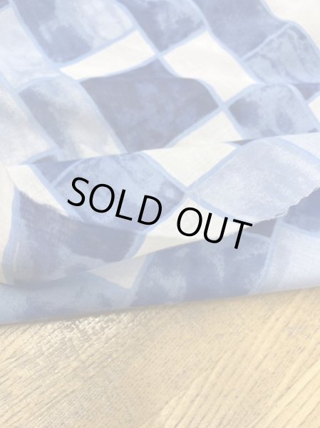 画像4: 生地:ダブル幅レンガ柄綿100%(ブルー) (4)