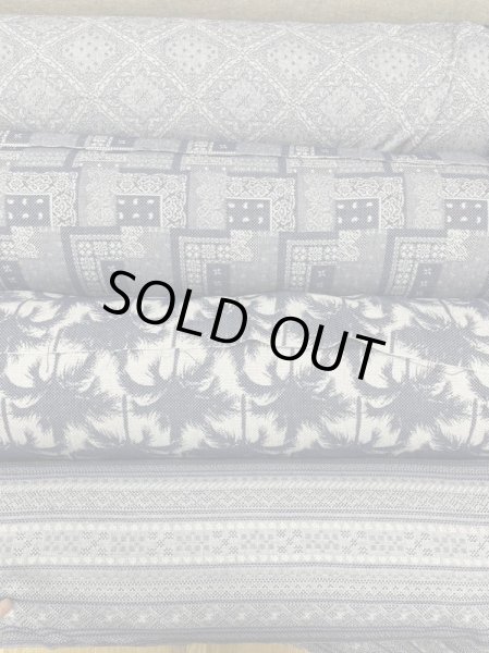 画像9: 生地:綿100%ボーダー柄刺し子ジャガードエアタン仕上(紺/白) (9)