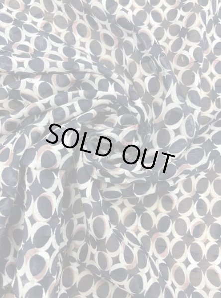 画像6: 生地：スクエアカットドビー水玉柄プリント（紺／白） (6)