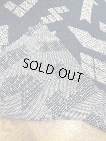 画像2: 生地：綿100％ジャガード織りニット（紺） (2)