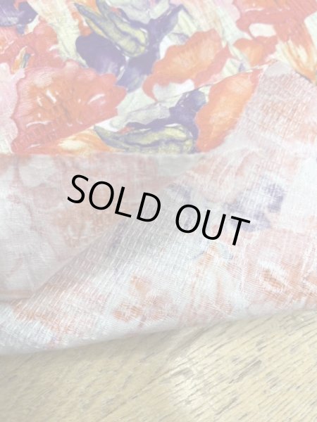 画像4: 生地：綿100％花柄プリント（赤） (4)