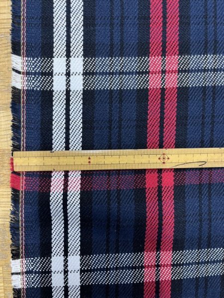 画像2: 生地:綿100%厚手タータンチェック(紺赤白) (2)