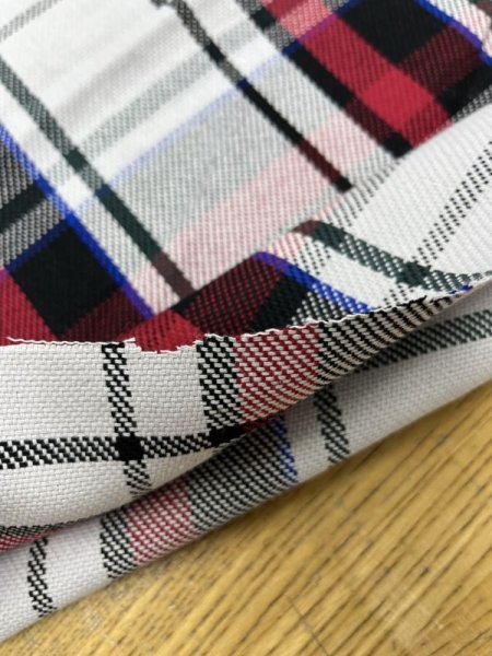 画像5: 生地:綿100%厚手タータンチェック(白黒赤) (5)