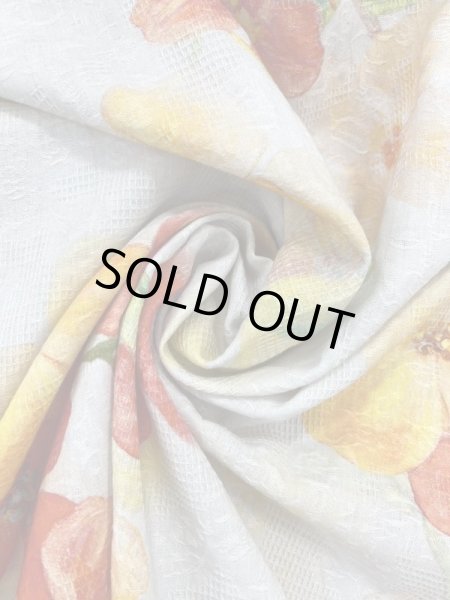 画像6: 生地：綿100％BIGフラワー柄プリント（薄グレー） (6)
