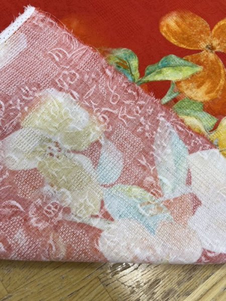 画像4: 生地：綿100％BIGフラワー柄プリント（赤） (4)