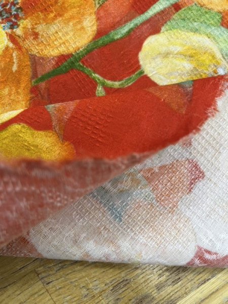 画像5: 生地：綿100％BIGフラワー柄プリント（赤） (5)