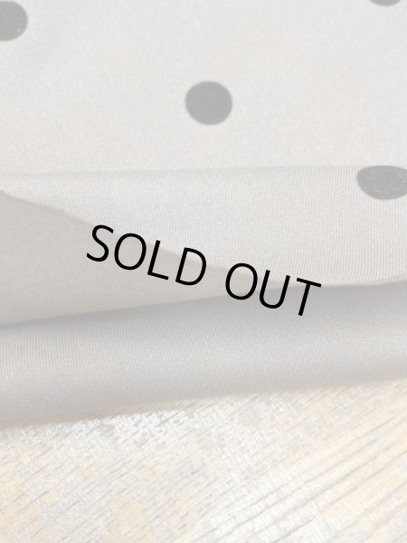 画像4: 生地:水玉フロッキー加工(ベージュ/黒) (4)