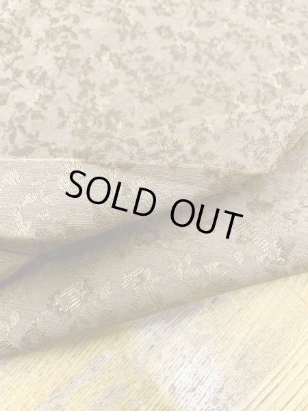 画像4: 生地:花柄ジャガードポリエステル(濃ベージュ) (4)