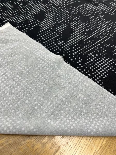 画像3: 生地:ポリエステル100%2wayランダムドット柄ニット(黒/グレ―) (3)