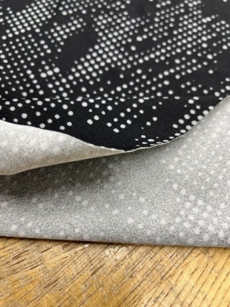 画像4: 生地:ポリエステル100%2wayランダムドット柄ニット(黒/グレ―) (4)