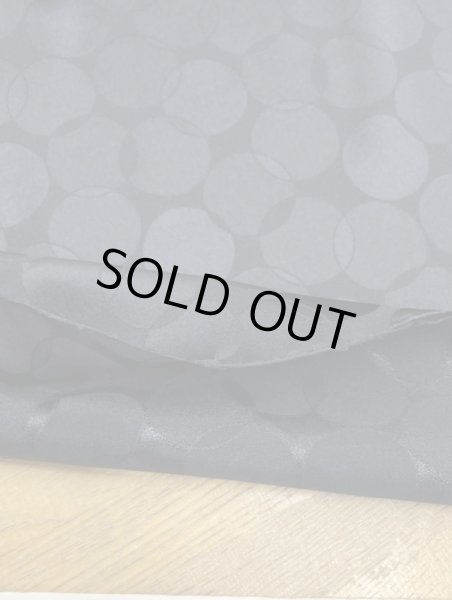 画像4: 生地：ポリストレッチサテンジャガード織り（紺） (4)