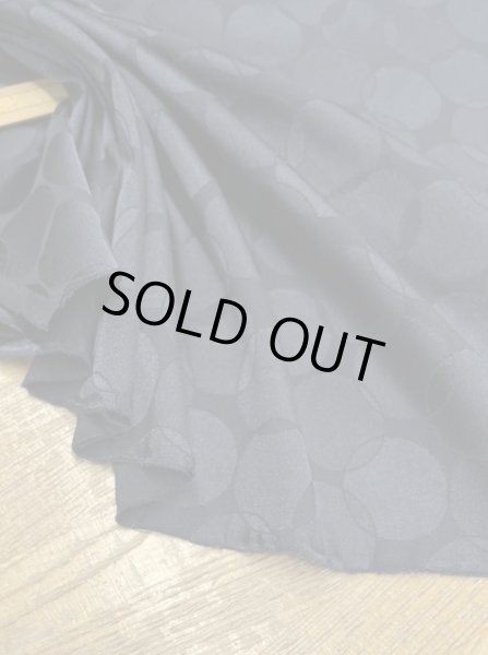 画像5: 生地：ポリストレッチサテンジャガード織り（紺） (5)