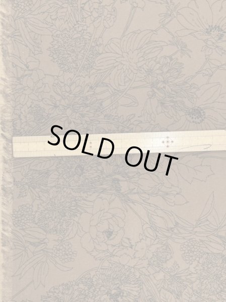 画像2: 生地：ジーナ糸ポリエステルデシン花柄（茶／黒） (2)