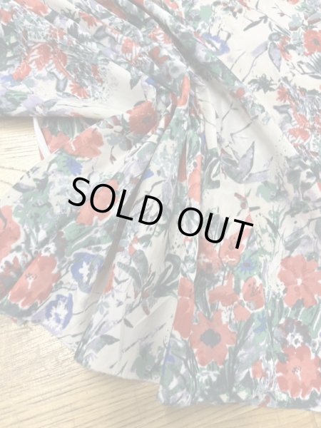 画像5: 生地：ポリエステル100％花柄プリント（ベージュ／赤） (5)