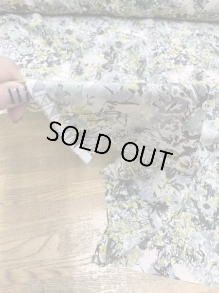 画像7: 生地:ポリエステル100%花柄プリント(ベージュ/緑) (7)