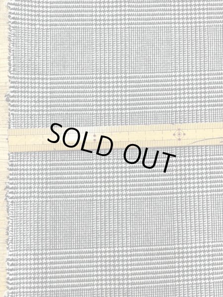 画像2: 生地:裏微起毛グレンチェック柄ポリストレッチ(グレー/白) (2)