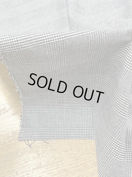 画像7: 生地:裏微起毛グレンチェック柄ポリストレッチ(グレー/白) (7)