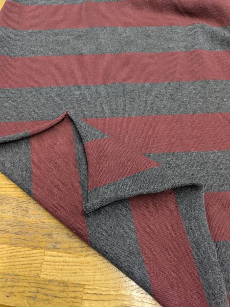 画像6: 生地:綿100%厚手太ボーダー柄天竺ニット(エンジ/グレー) (6)