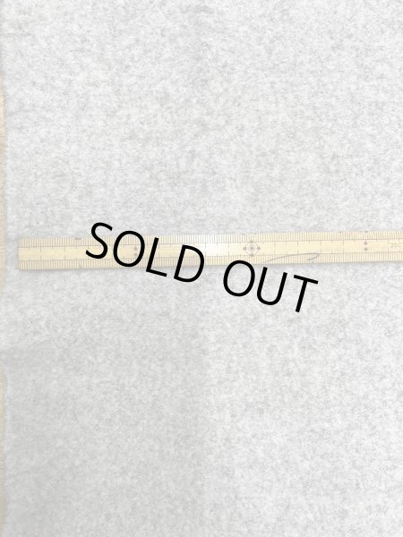 画像2: 生地:ぽこぽこ圧縮ウール(グレージュ) (2)