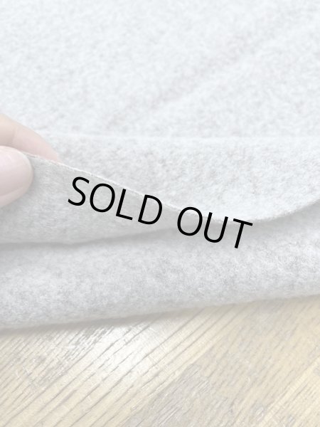 画像4: 生地:ぽこぽこ圧縮ウール(グレージュ) (4)