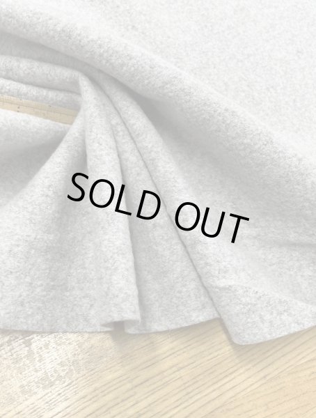 画像5: 生地:ぽこぽこ圧縮ウール(グレージュ) (5)