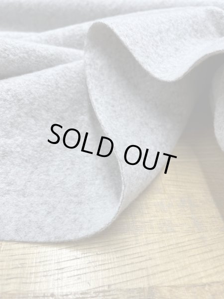 画像7: 生地:ぽこぽこ圧縮ウール(グレージュ) (7)