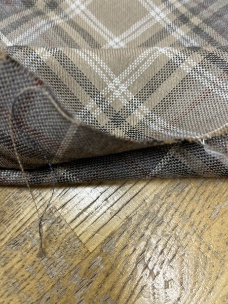 画像4: 生地:チェック織り薄手ウール(ベージュ) (4)